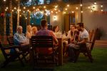 Gartenparty mit Kunstrasenboden