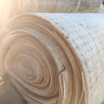 Weiße Dämpfungsmatten