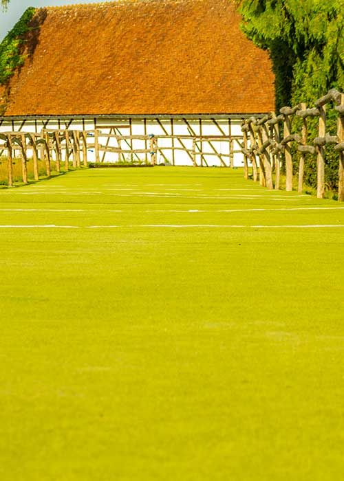 Kunstrasen stehfläche für Pferde